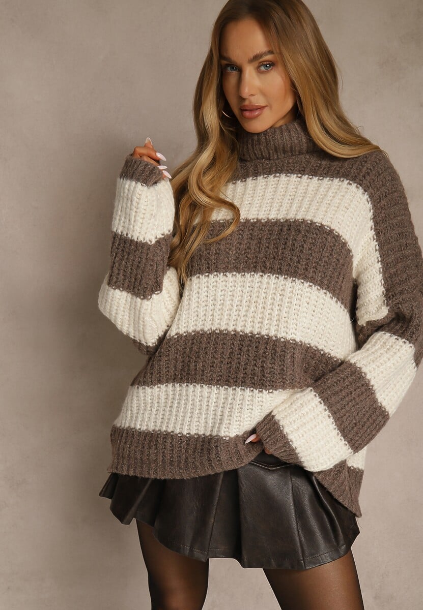 Brązowy Golf z Wiskozą i Wełną Ozdobiony Motywem Pasków Monorra