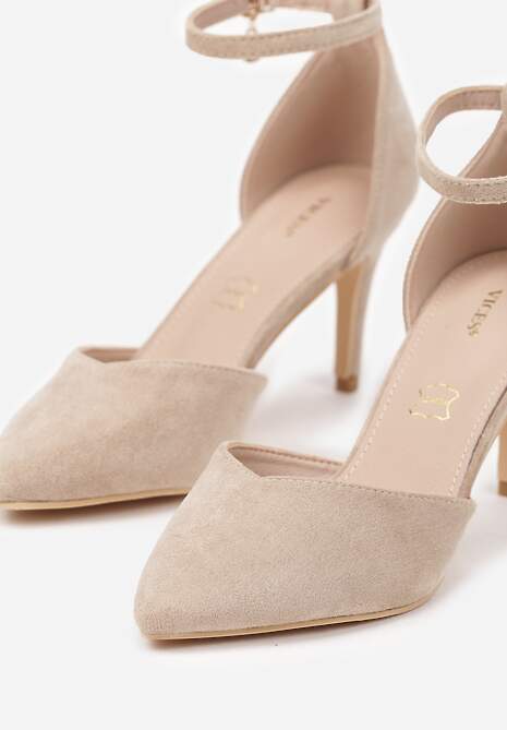 Ciemnobeżowe Szpilki Vices z Wkładką ze Skóry Naturalnej i Ozdobnym Paskiem Korori