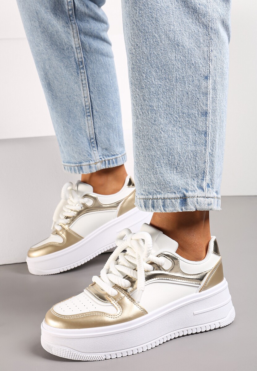 Biało-Złote Sznurowane Sneakersy na Platformie z Metalicznymi Wstawkami Arileva
