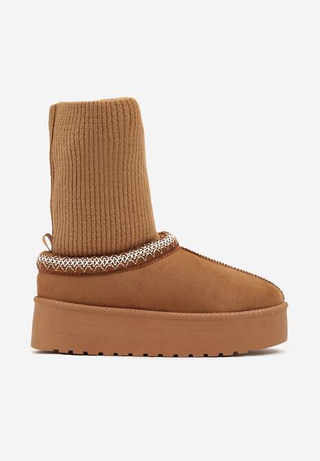 Brązowe Śniegowce na Platformie z Ozdobną Dopasowaną Cholewką i Haftowanymi Obszyciami Tinnacilia