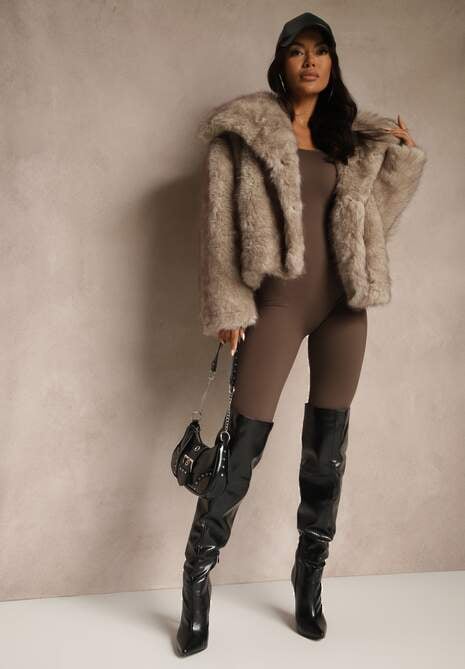 Beżowa Futerkowa Kurtka Dwurzędowa z Szerokim Kołnierzem Fesandrea