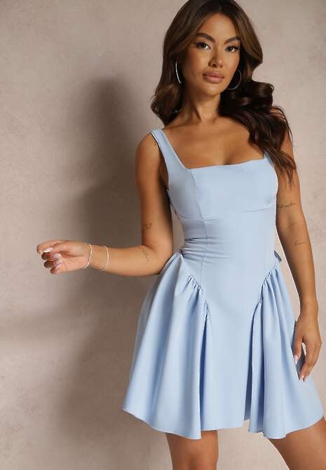 Jasnoniebieska Sukienka na Ramiączkach o Rozkloszowanym Kroju Tastorea