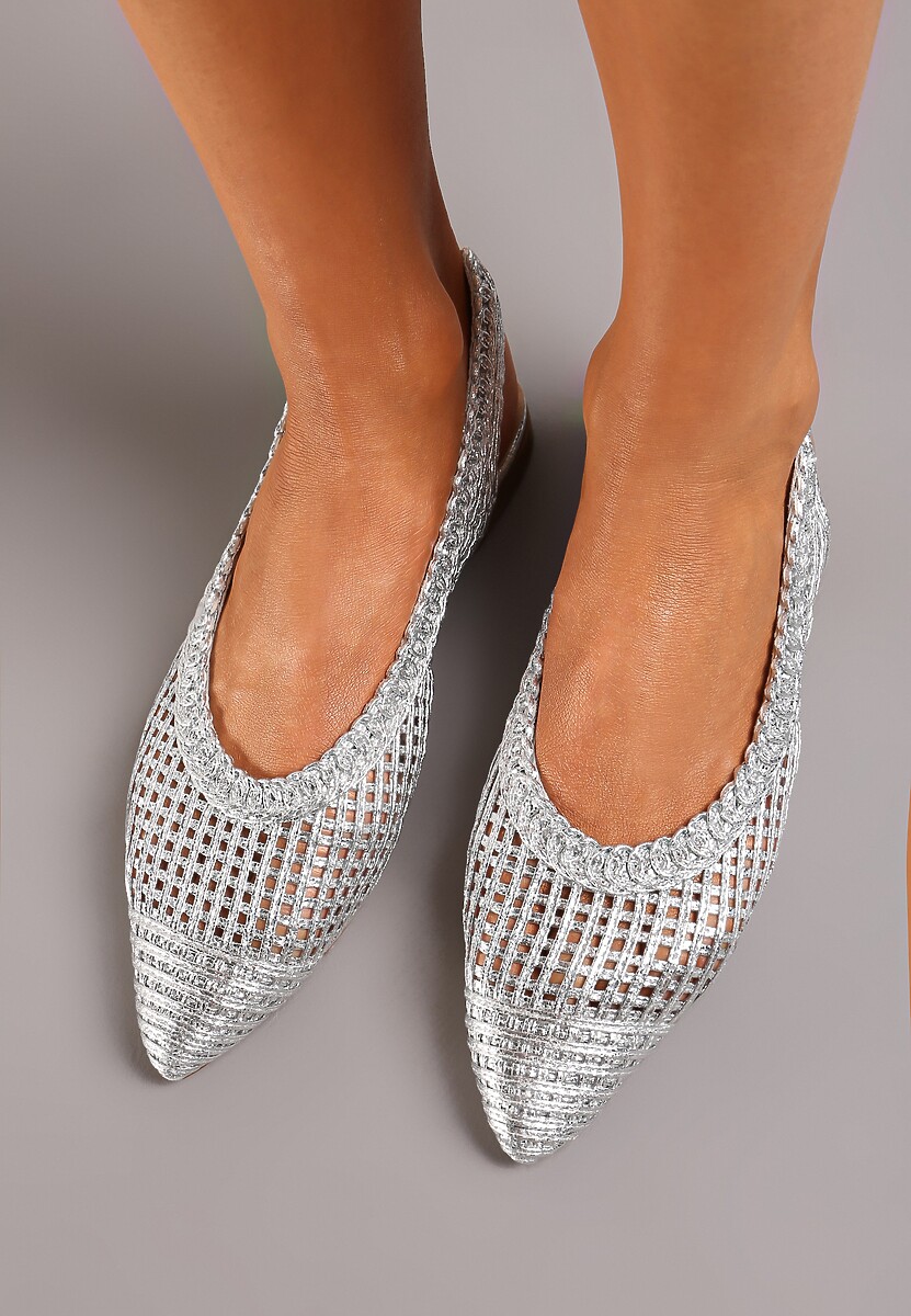 Srebrne Ażurowe Sandały z Odkrytą Piętą i Szpiczastym Noskiem Olpia