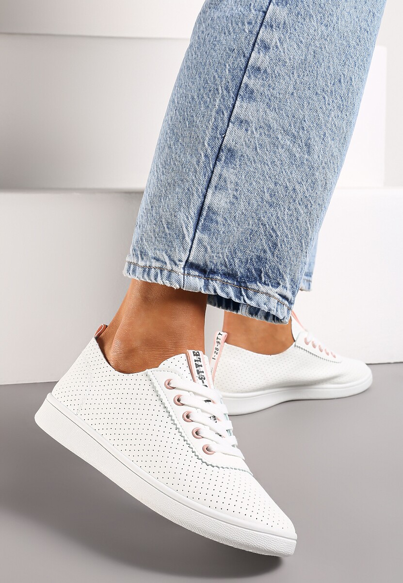 Biało-Różowe Tenisówki Ozdobione Taśmą z Napisem na Języku i Pięcie Cholewka z Perforacją Aelita