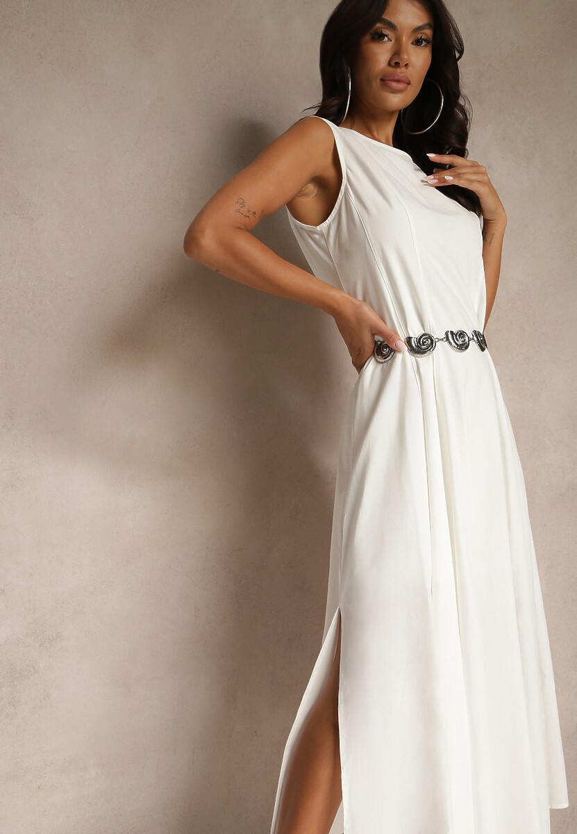 Biała Sukienka Rozkloszowana z Wiskozą Bawełną i Rozcięciem na Nogę Saravisse