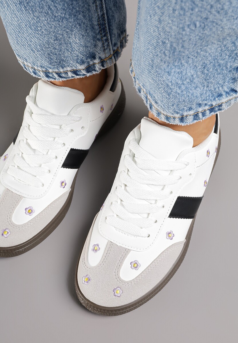 Białe Sneakersy Tenisówki Ozdobione Kwiatkami Zummine