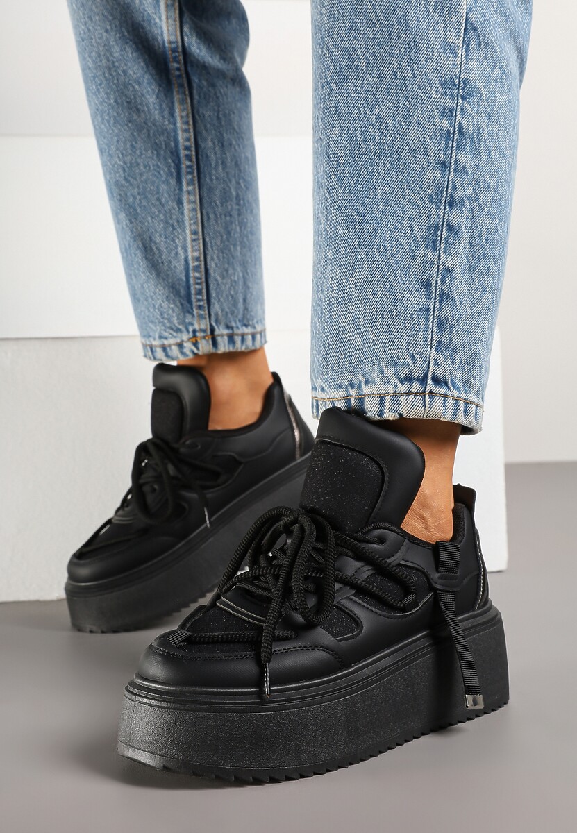 Czarne Sneakersy na Platformie Ozdobione Sznurowaniem Vilvia