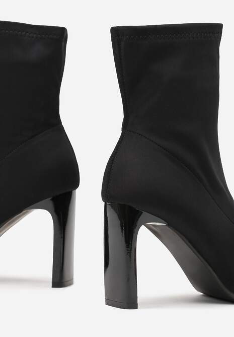 Czarne Elastyczne Botki na Słupkowym Obcasie ze Szpiczastym Noskiem Atise