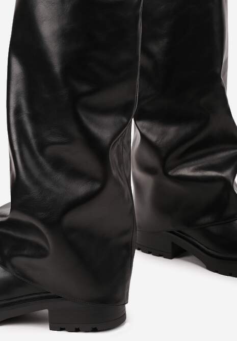 Czarne Kozaki Ozdobione Wywiniętą Marszczoną Cholewką Elffie