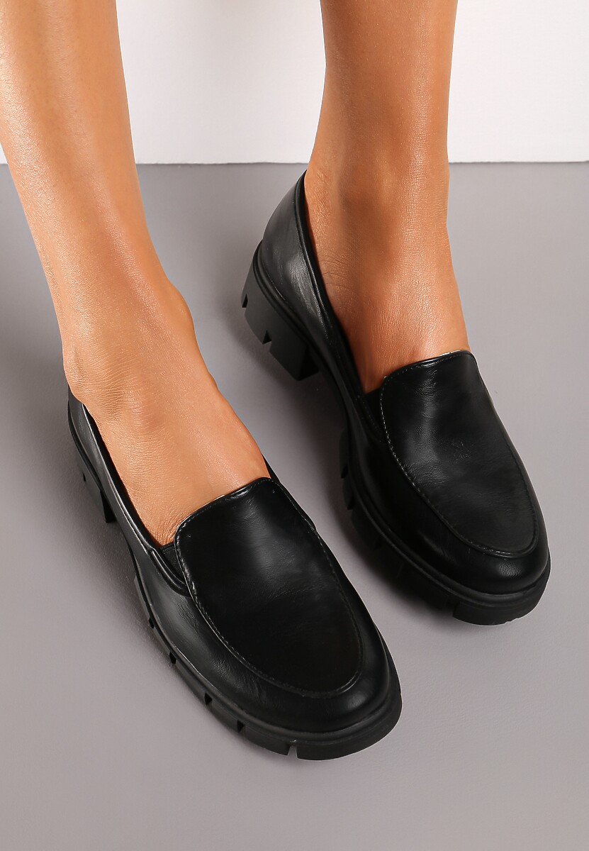 Czarne Mokasyny ze Skórzaną Wkładką i Grubą Ozdobną Podeszwą Viole