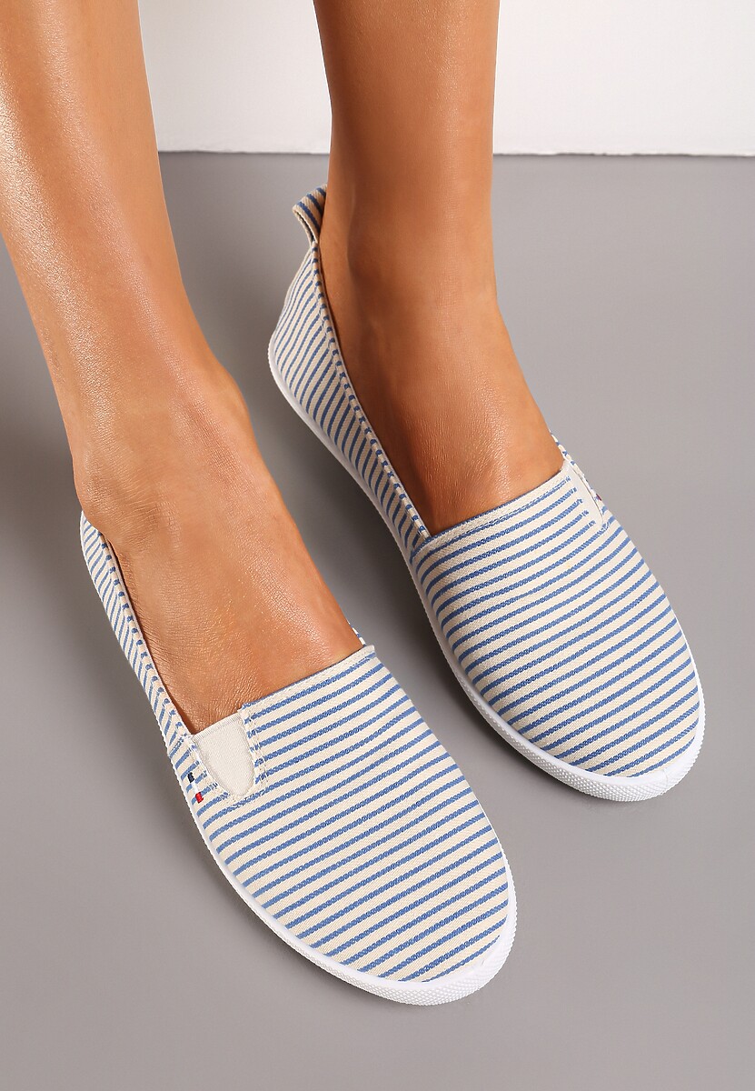 Niebieskie Wsuwane Tenisówki na Płaskiej Podeszwie w Paski Avelinta