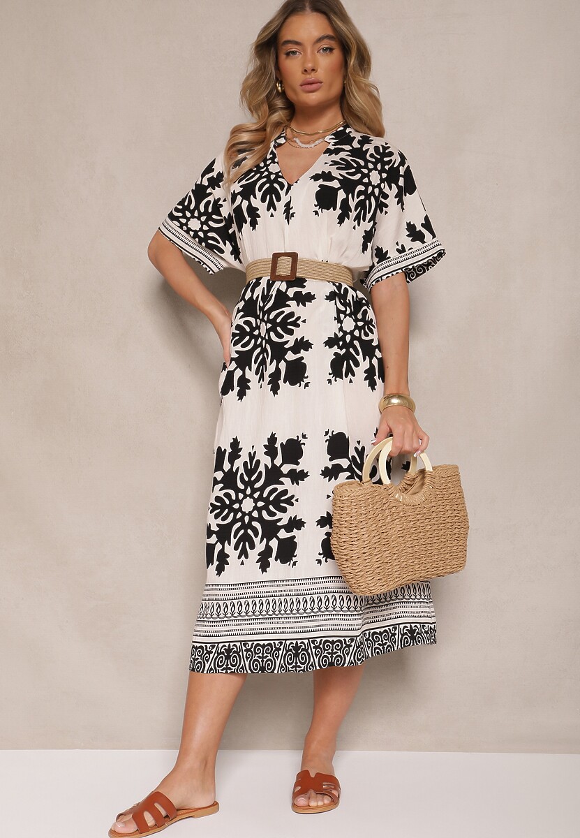 Biała Wiskozowa Sukienka o Pudełkowym Kroju z Dekoltem w Serek Adellira