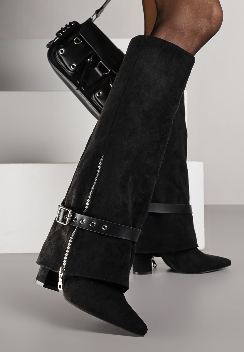 Czarne Kozaki Kowbojki na Słupku Ozdobione Klamrą i Wywiniętą Cholewką Unalasa