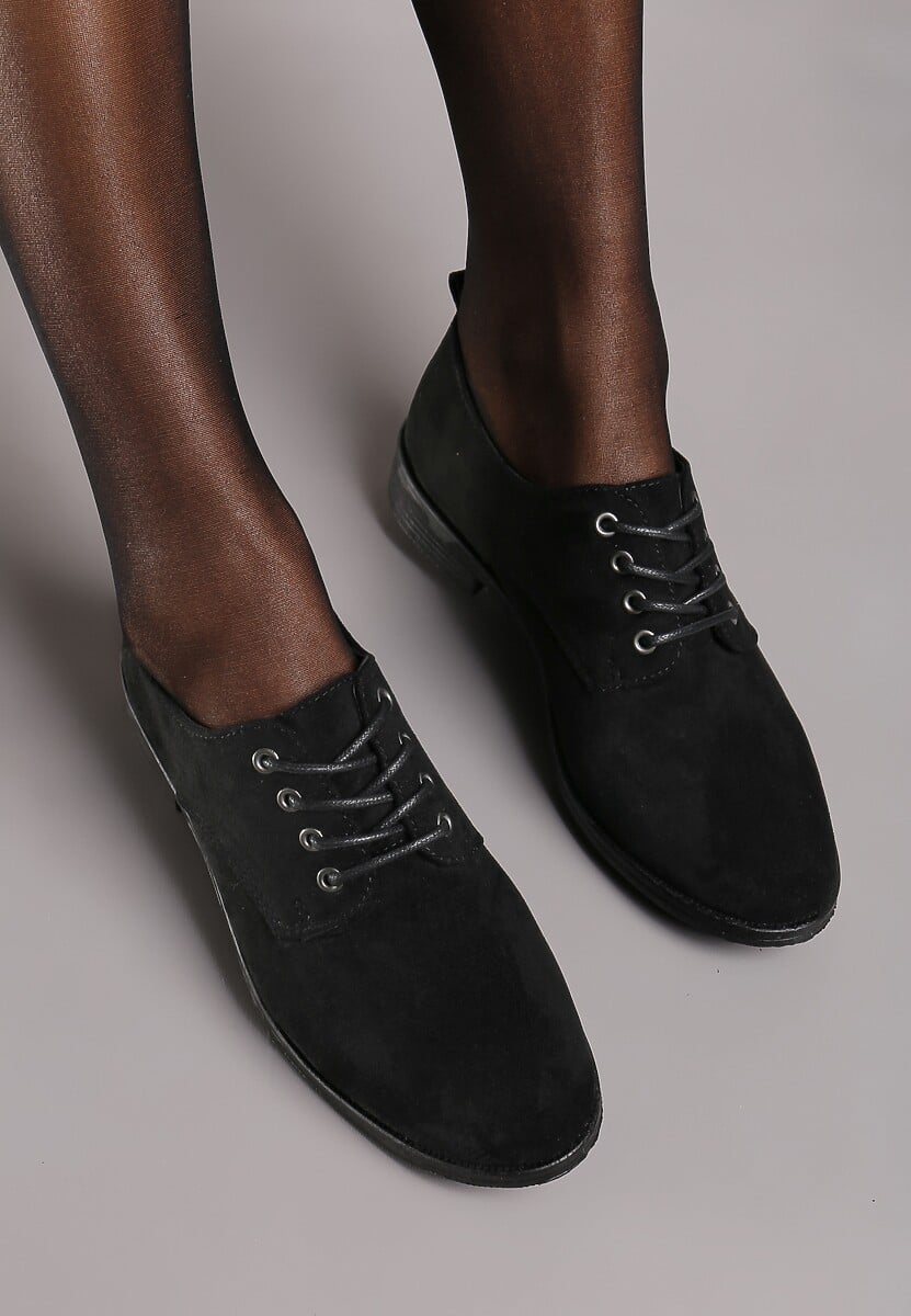 Czarne Półbuty Oksfordki Sznurowane na Rzemyki Zatella