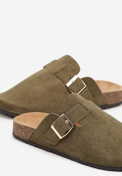 Zielone Klapki Chodaki Ozdobione Paskami z Klamrami Silamia