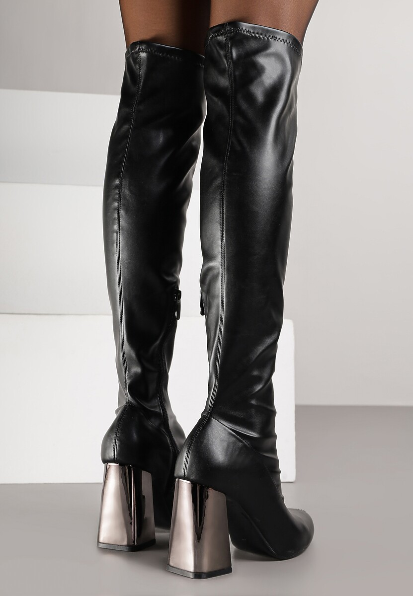 Czarne Dopasowane Kozaki Vices za Kolano na Metalicznym Słupku Todvira