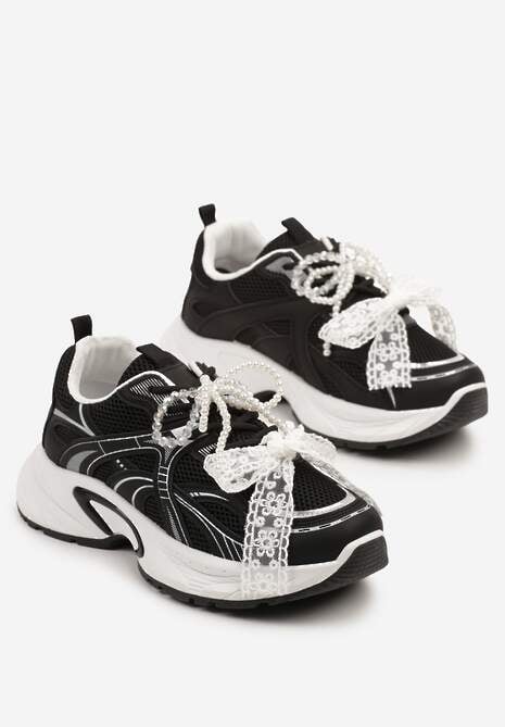 Czarne Sneakersy z Koralikami Kokardą i Geometrycznym Wzorem Sarivela