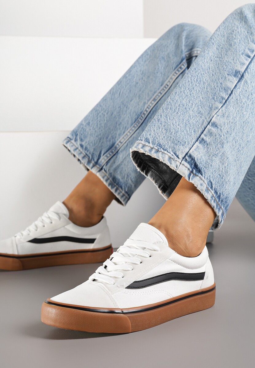 Białe Tenisówki z Boczną Naszywką Simeris