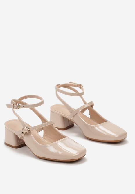 Beżowe Czółenka Lakierowane Zapinane na Dwie Sprzączki z Noskiem w Kwadrat Altheania