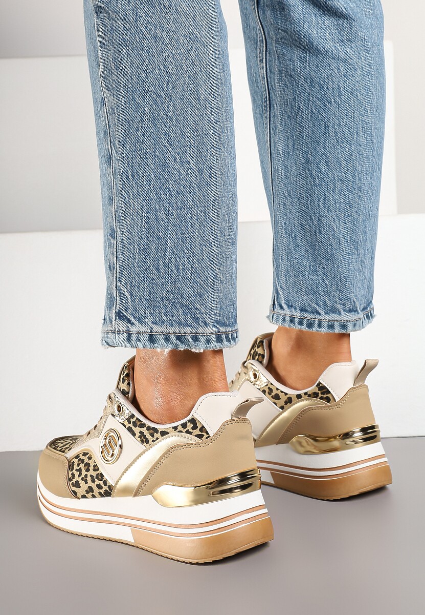 Ciemnobeżowe Sneakersy Ozdobione Wzorem w Panterkę z Metalicznymi Zdobieniami na Platformie Gonnella