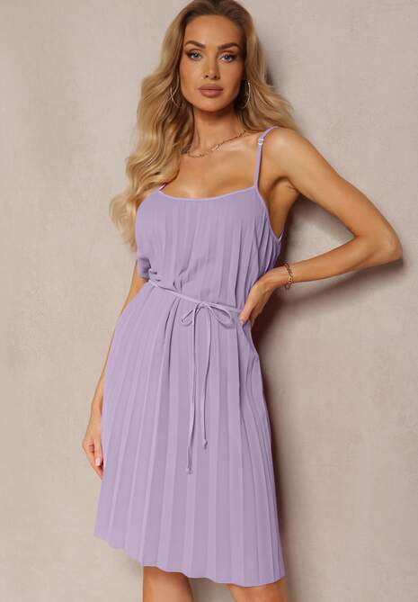 Fioletowa Rozkloszowana Sukienka na Regulowanych Ramiączkach z Materiałowym Paskiem Liavara