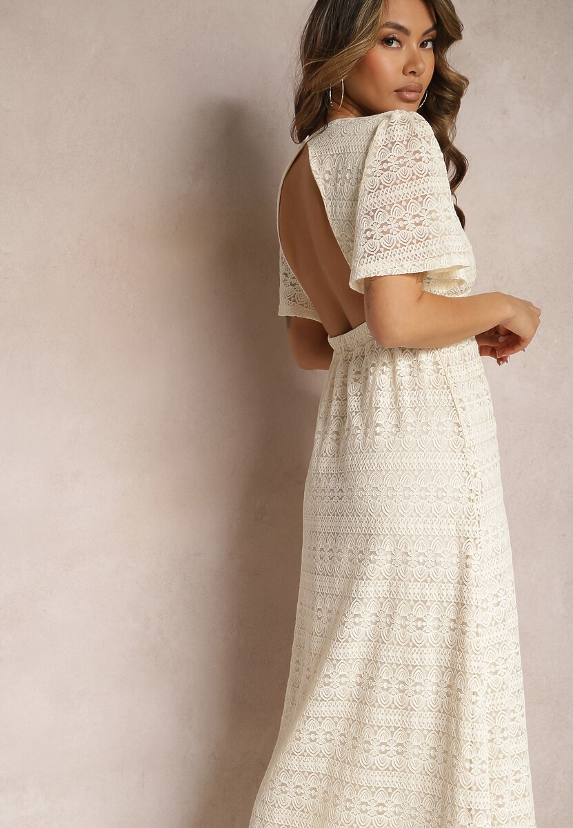 Jasnobeżowa Długa Sukienka z Ażurowej Koronki z Gumką w Talii Gemisa