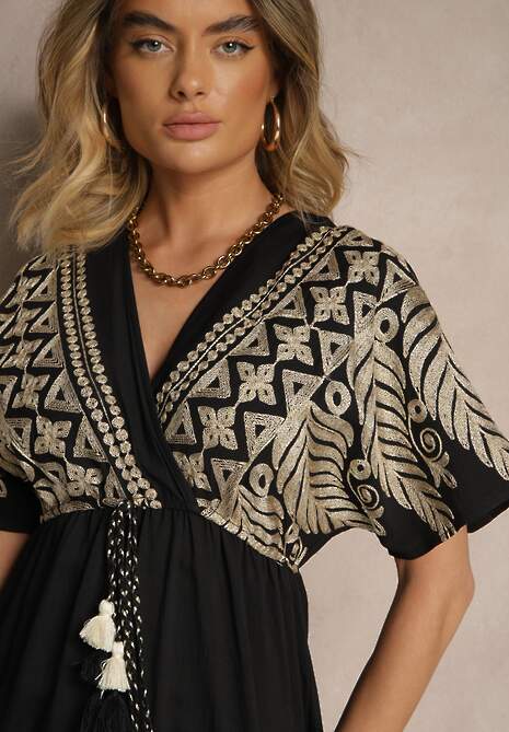 Czarna Wiskozowa Sukienka Boho o Kopertowym Kroju z Metalicznym Haftem Redeselle