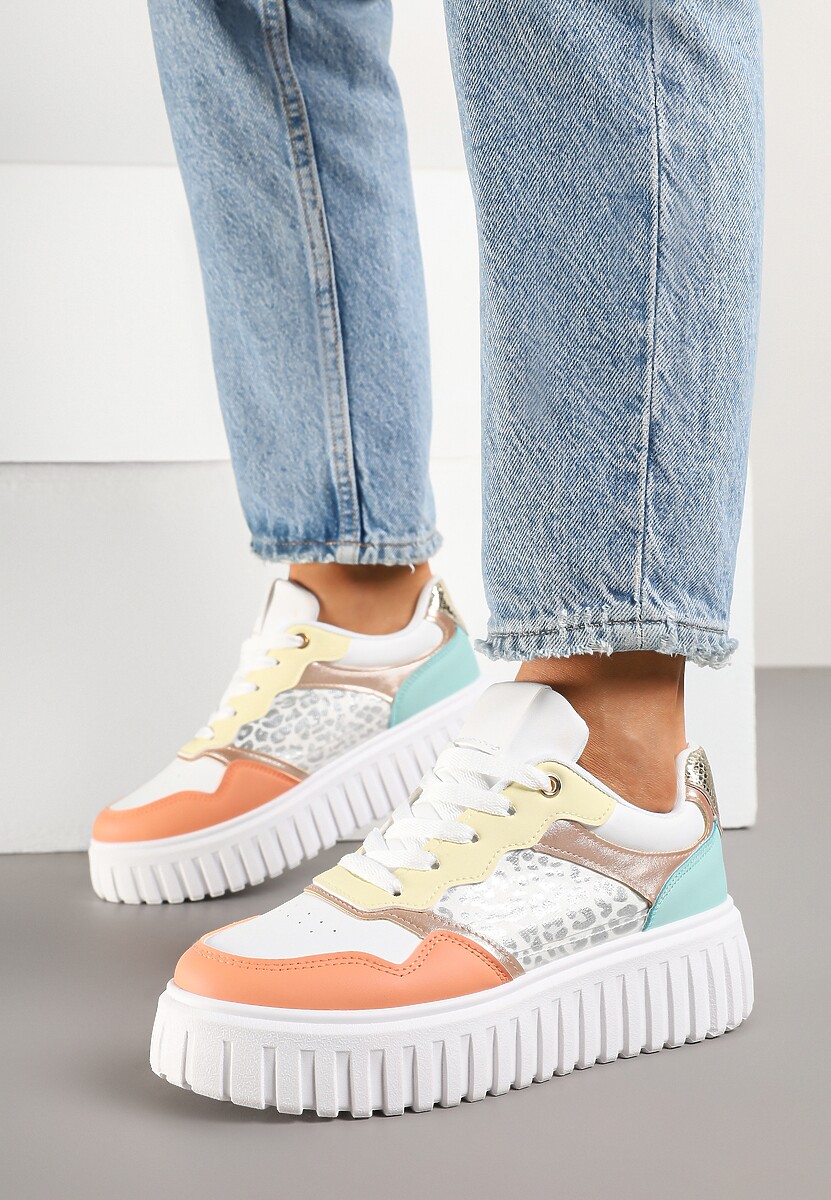 Biało-Pomarańczowe Sneakersy na Platformie z Tłoczeniem Ozdobione Panterką i Perforacją Udivaya