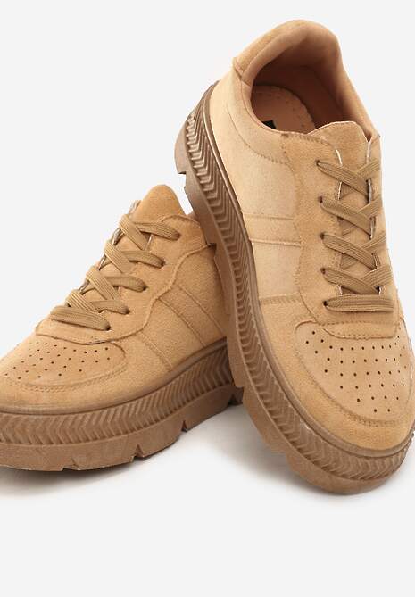 Ciemnobeżowe Sneakersy z Perforacją na Żłobionej Podeszwie Riparian Rights
