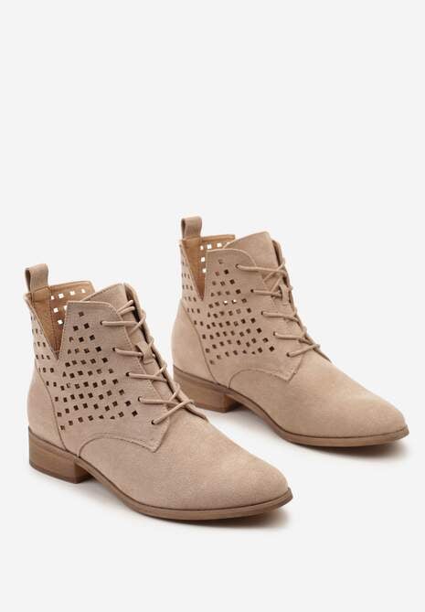 Beżowe Sznurowane Botki ze Skórzaną Wkładką Ażurową Cholewką za Kostkę i Wycięciem Tlixa