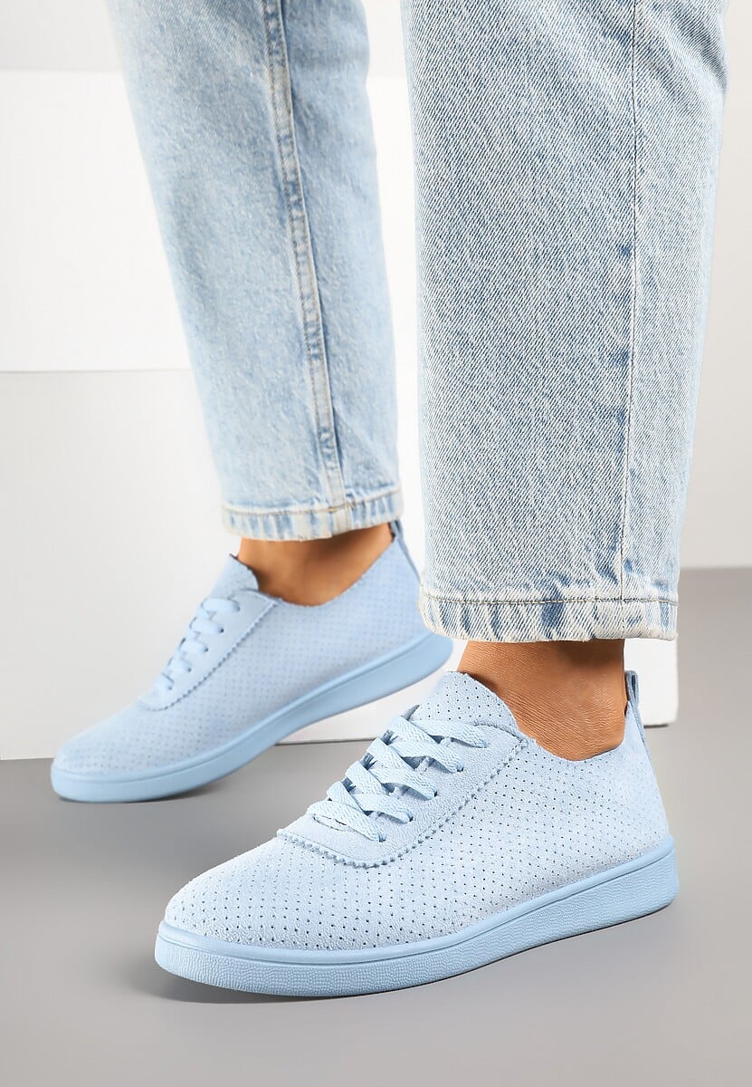 Jasnoniebieskie Tenisówki z Perforowaną Cholewką Ellivene