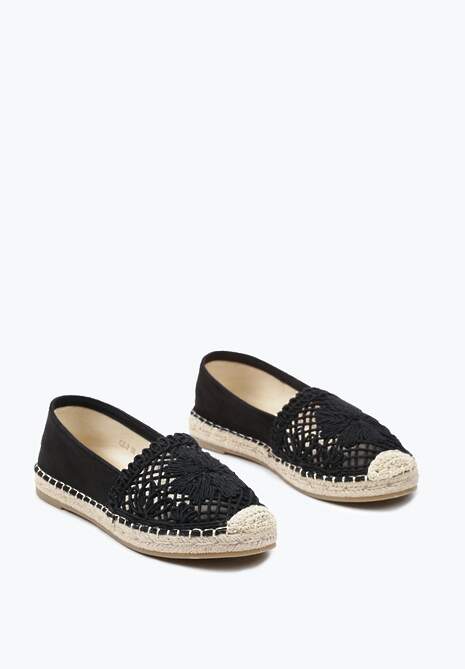 Czarne Płaskie Espadryle z Ażurową Wstawką na Nosku i Plecioną Podeszwą Rowenas