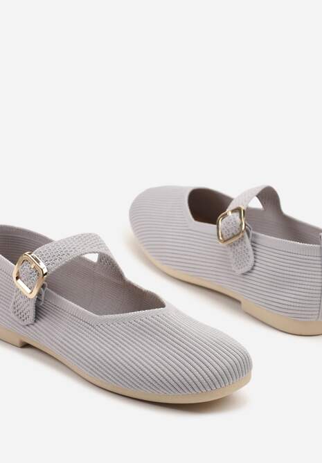 Szare Balerinki Ozdobione Paskiem Avanellia