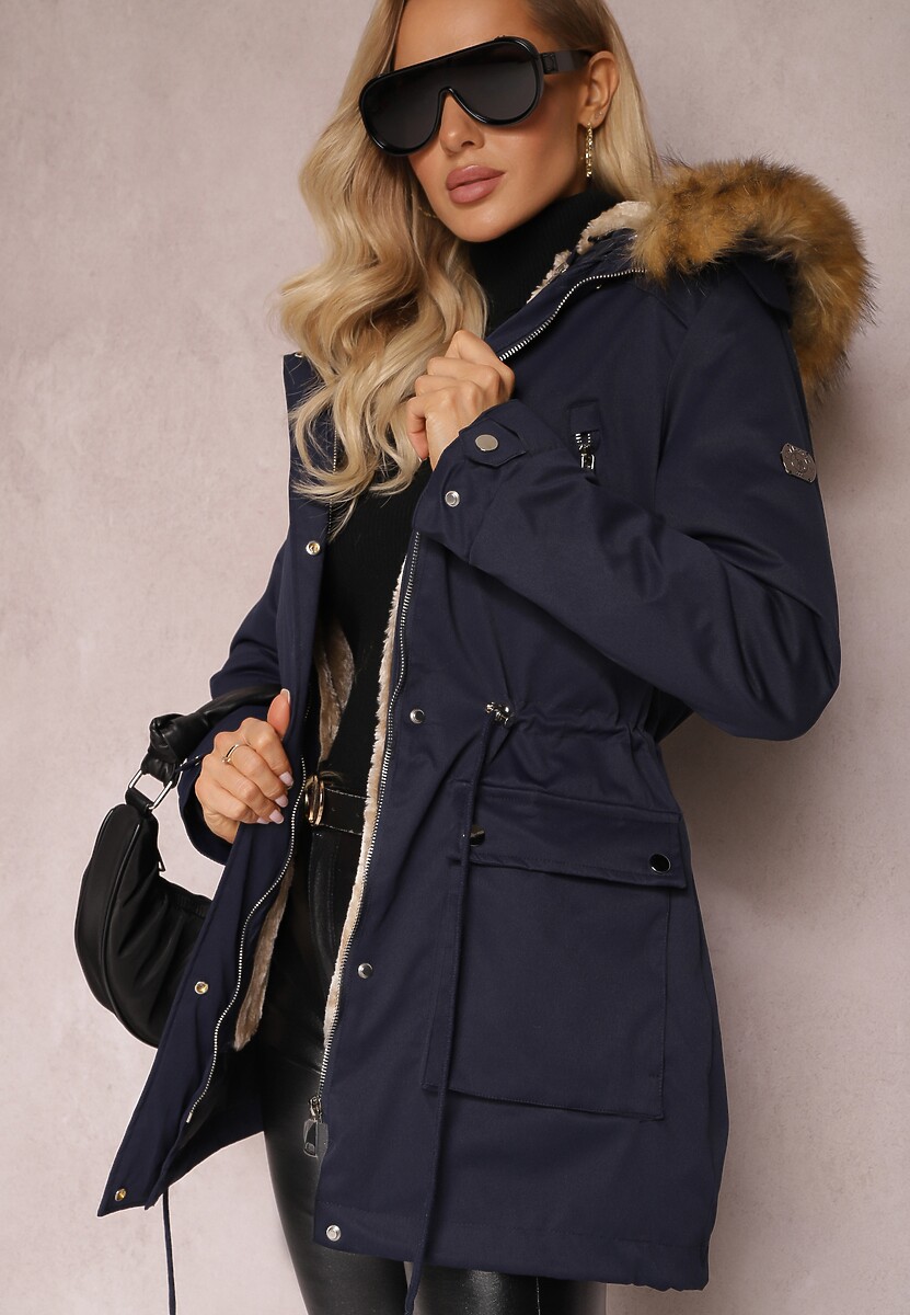 Granatowa Kurtka Parka z Kieszeniami i Kapturem z Futerkiem Caulisa