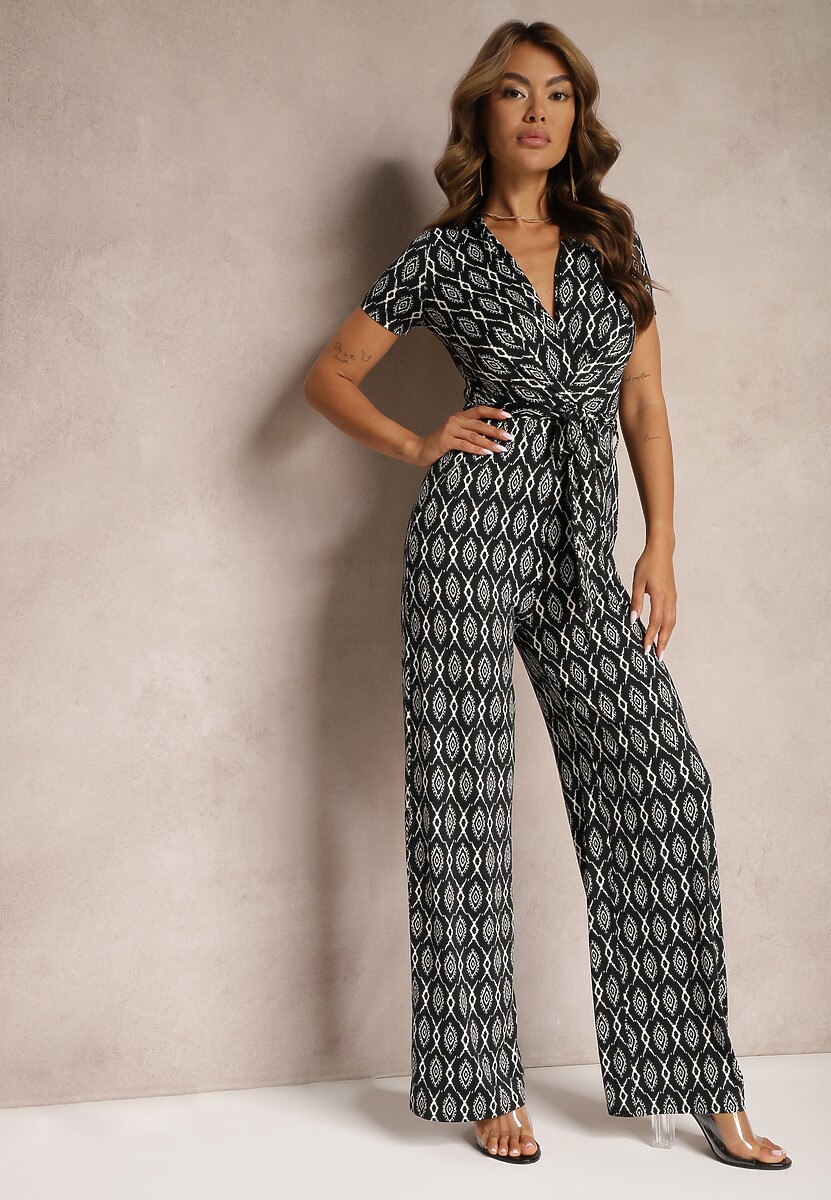 Czarny Kombinezon z Wiskozą Ozdobiony Geometrycznym Wzorem i Materiałowym Paskiem w Talii Alsevia
