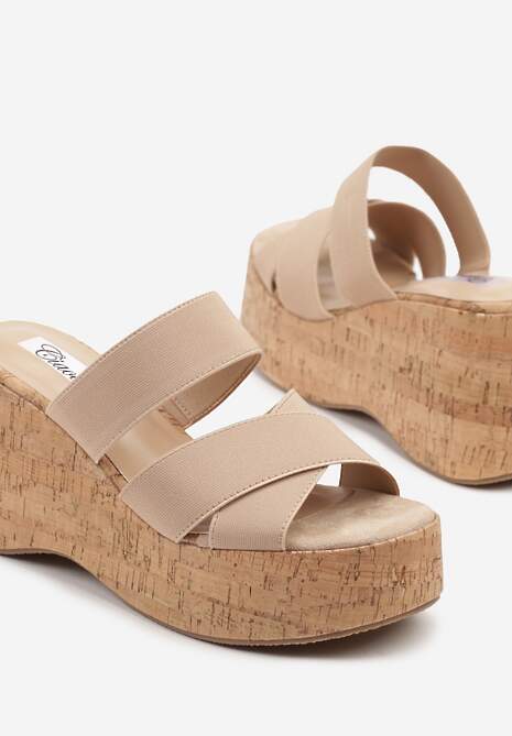 Beżowe Klapki na Korkowej Platformie i Koturnie Dovilene