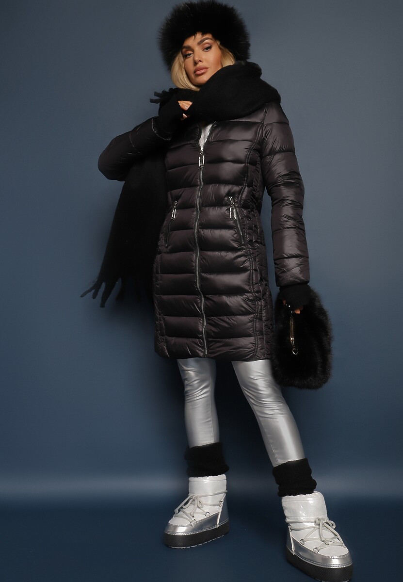 Czarna Kurtka Długa Pikowana z Kapturem Yine