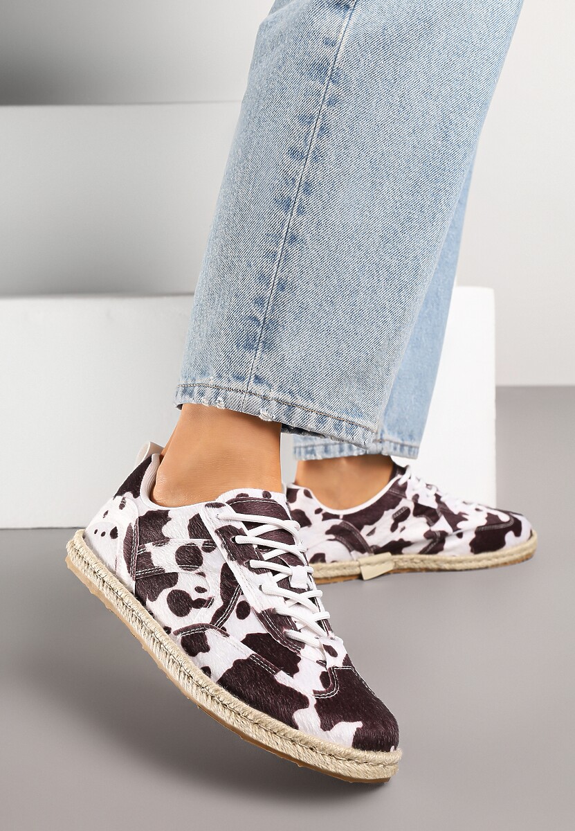 Biało-Szare Sneakersy Kultowe Tenisówki z Podeszwą Zdobioną Plecionką Zarorella