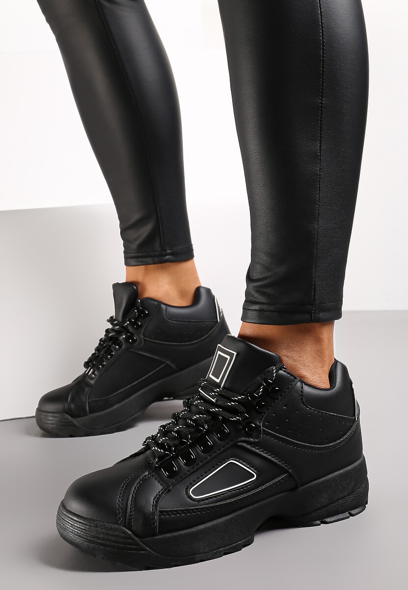 Czarne Sneakersy na Grubej Podeszwie z Przeszyciami Junali