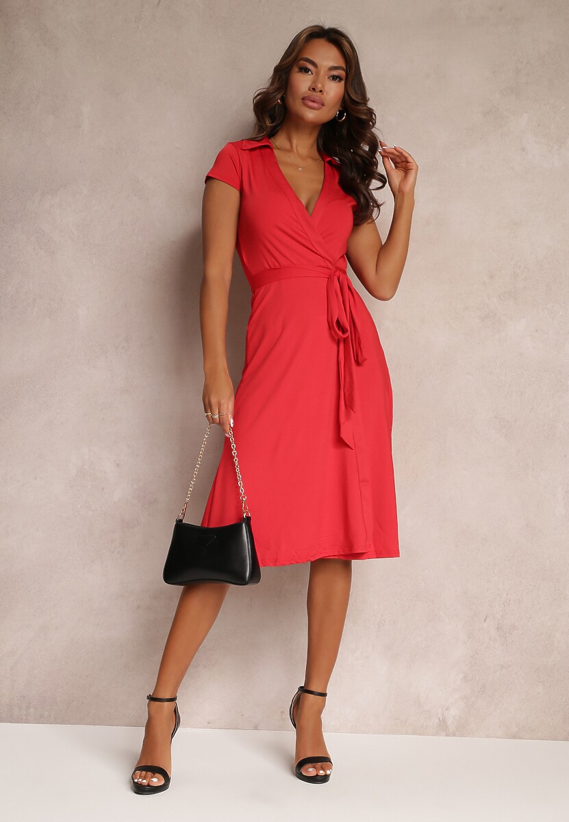 Zielona Sukienka o Kopertowym Kroju Midi Kynzle