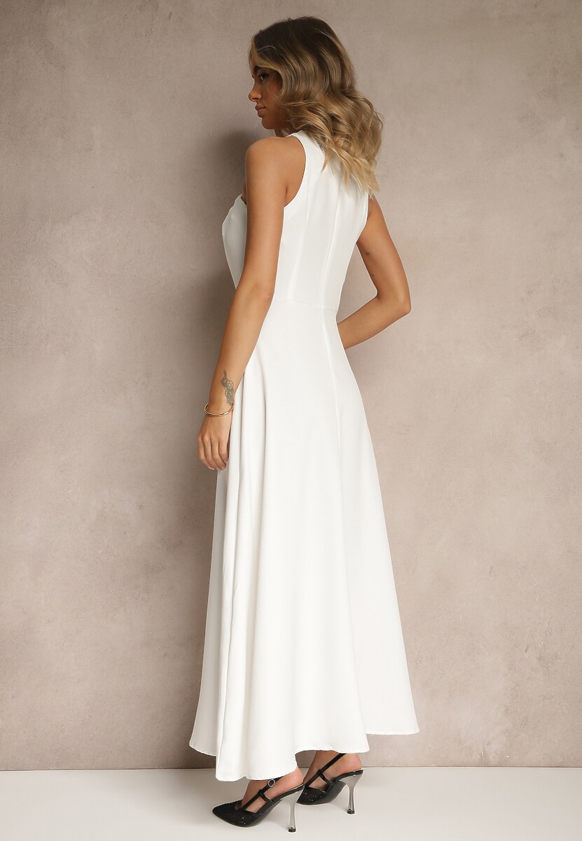 Biała Koktajlowa Sukienka z Wiskozą i Dekoltem Halter Dolmanna