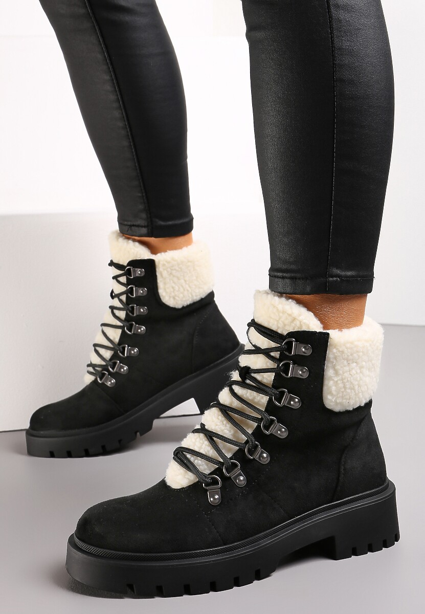 Czarne Traperki Isirae