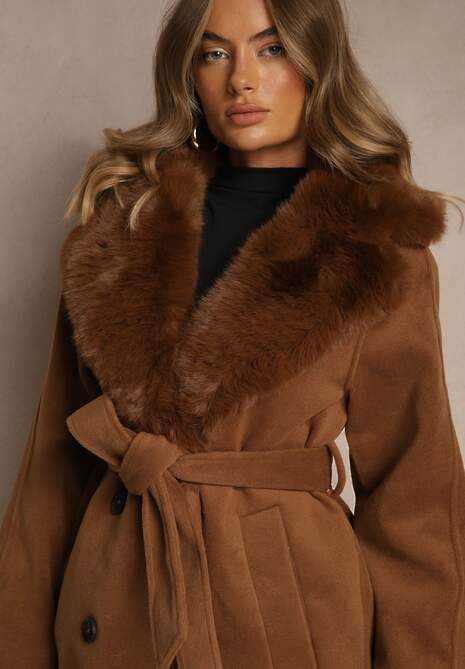 Brązowy Dwurzędowy Płaszcz Elegancki z Futrzanym Kołnierzem i Paskiem Ezanttia