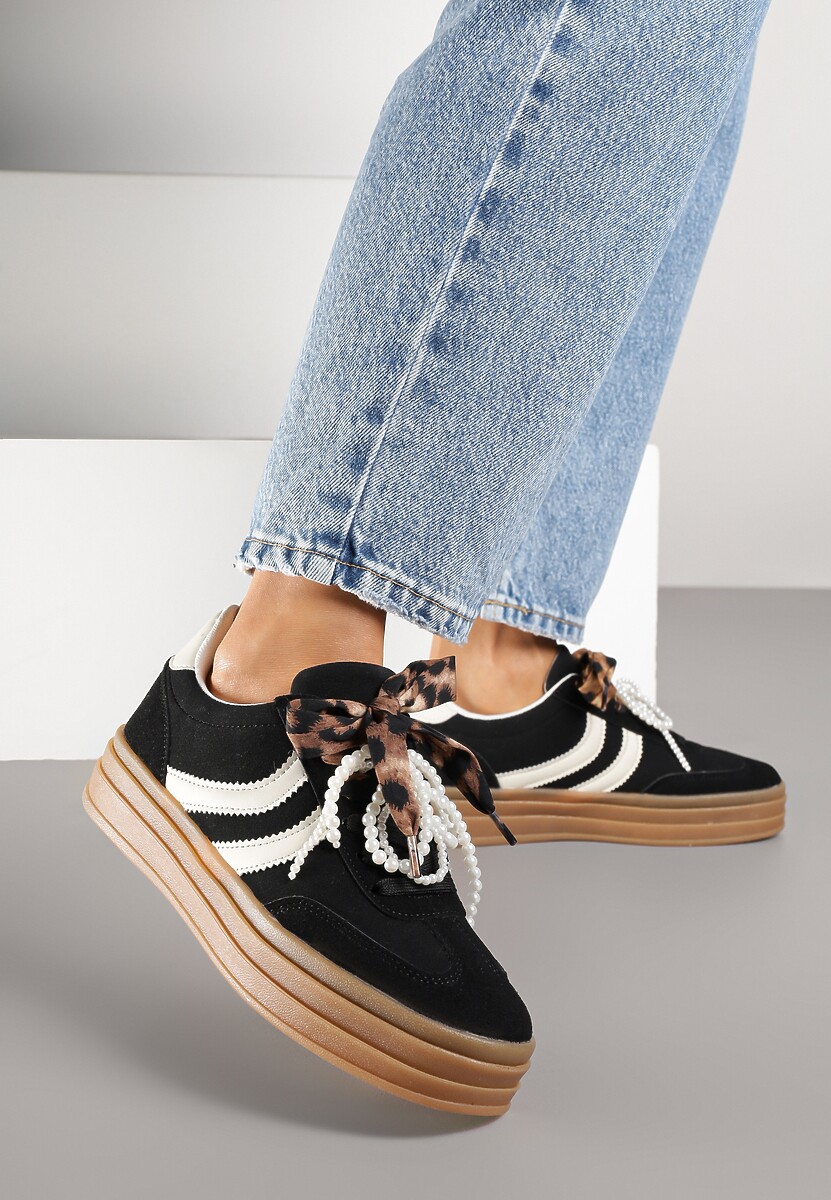 Czarne Sneakersy Tenisówki na Tłoczonej Platformie Ozdobione Perłami Ashinne