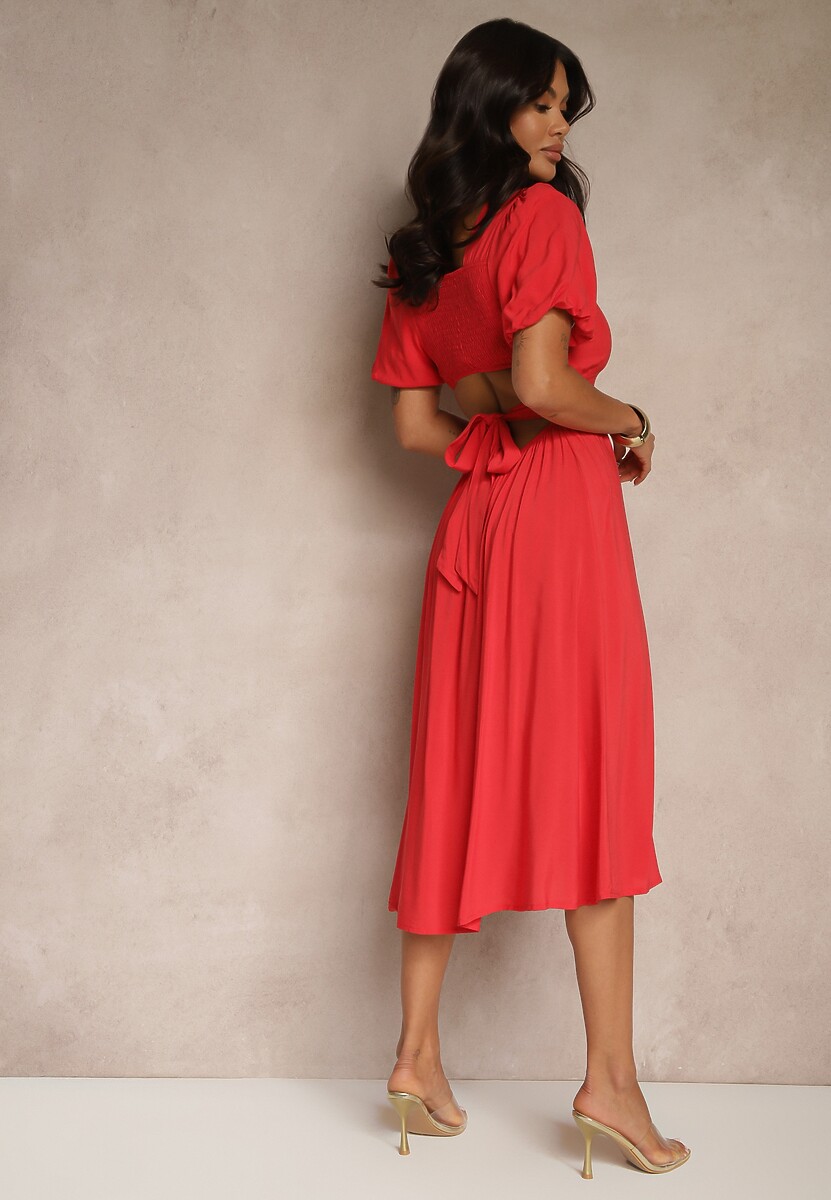 Czerwona Wiskozowa Sukienka Ozdobiona Kwadratowym Dekoltem Deviselle