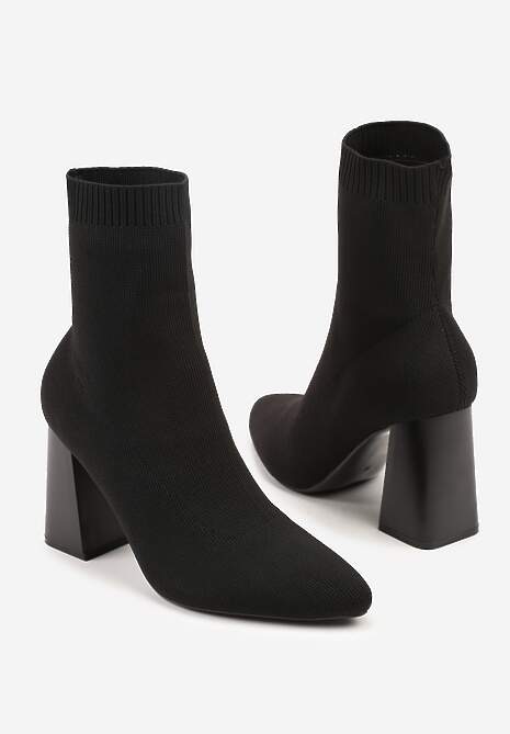 Czarne Botki Vices na Słupku o Geometrycznym Kształcie i Elastyczną Cholewką Falessea