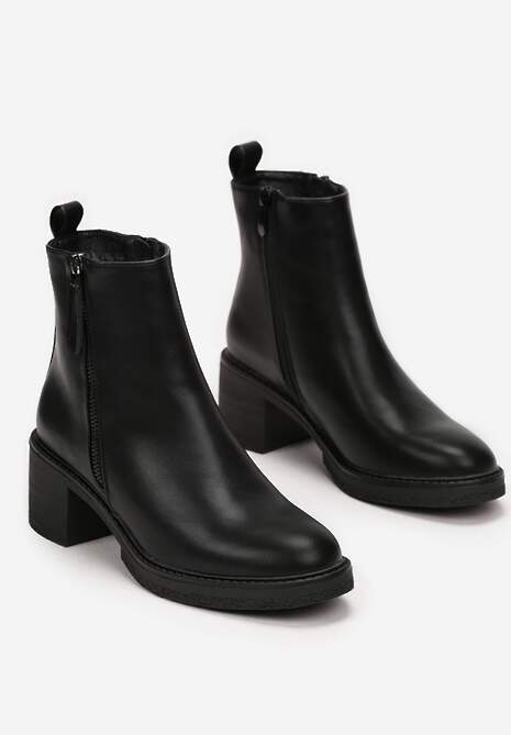 Czarne Botki na Słupku z Suwakiem Nusem