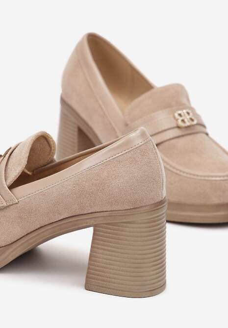 Beżowe Półbuty na Grubym Słupku z Paskiem z Klamerką Celuri