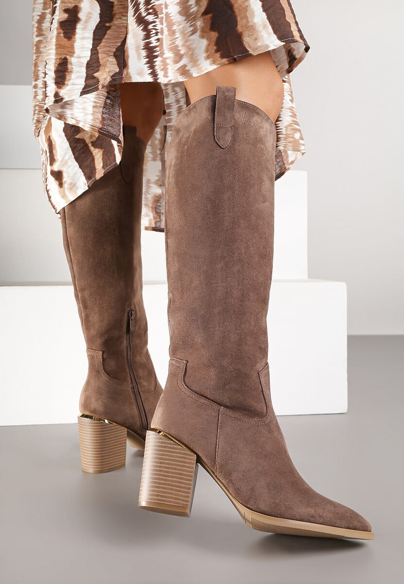 Ciemnobeżowe Kozaki Vices na Słupku Ozdobione Metaliczną Wstawką Moriane