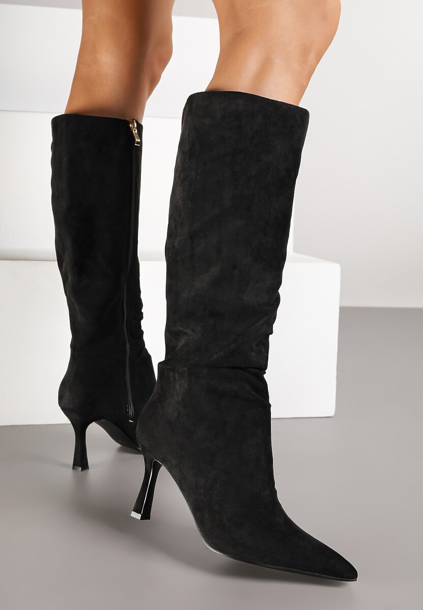 Ciemnobeżowe Kozaki na Szpilce o Geometrycznym Kształcie Latonelle